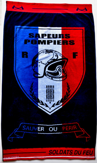 Serviette de bain fanion bleu blanc rouge